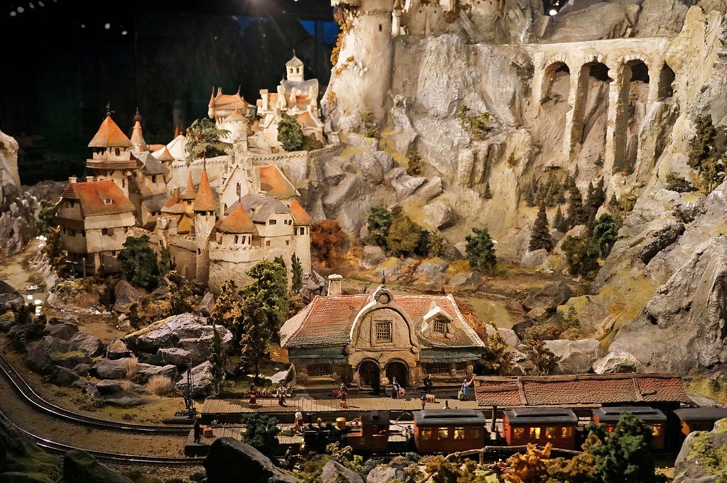 Diorama
